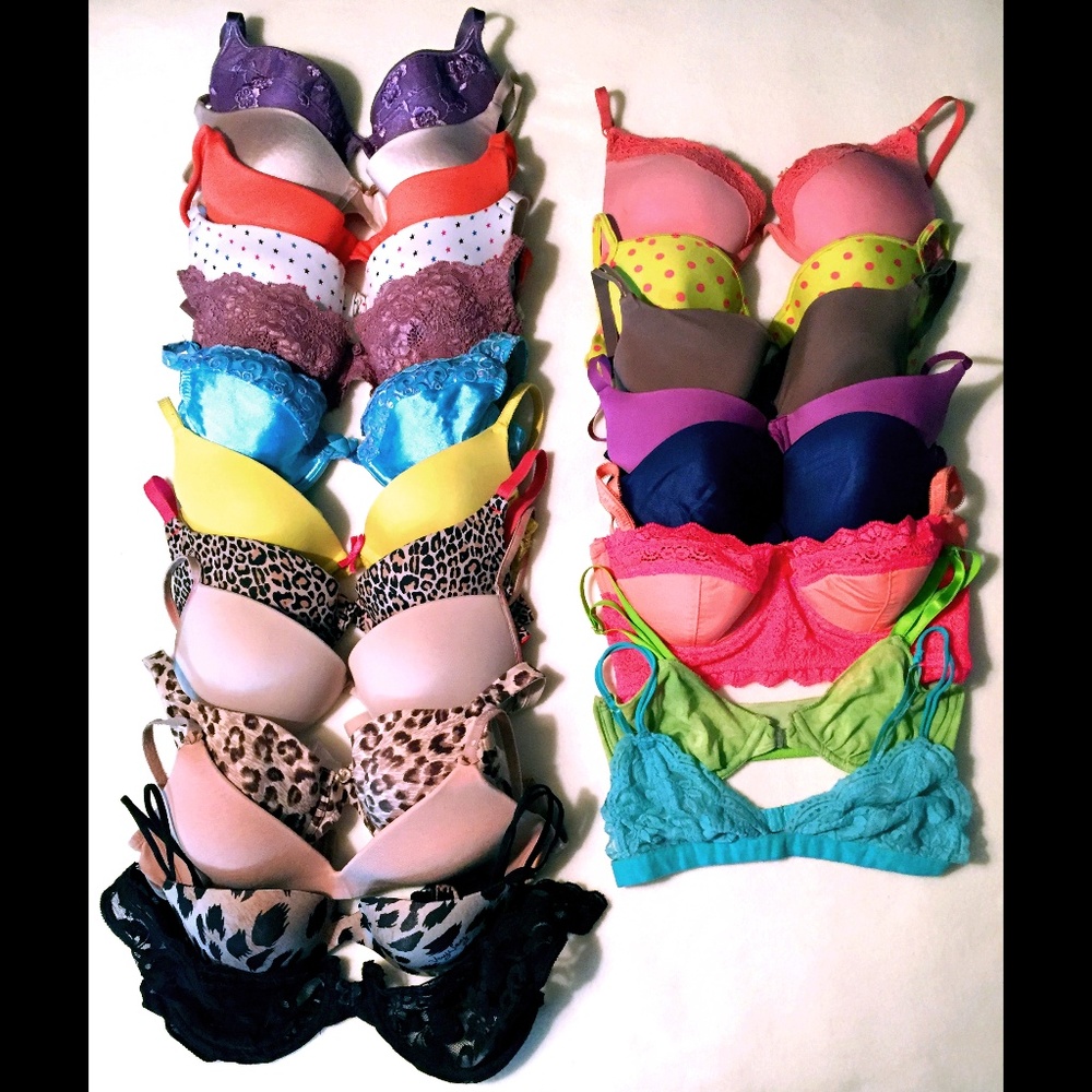 21 Victoria's Secret Bra Bundle w/ Misc Bras 34A